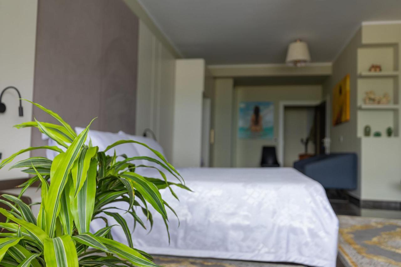 Hotel Pirro Vlore Ngoại thất bức ảnh