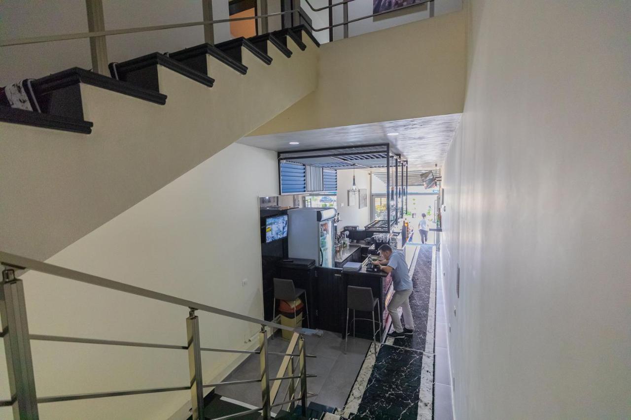 Hotel Pirro Vlore Ngoại thất bức ảnh