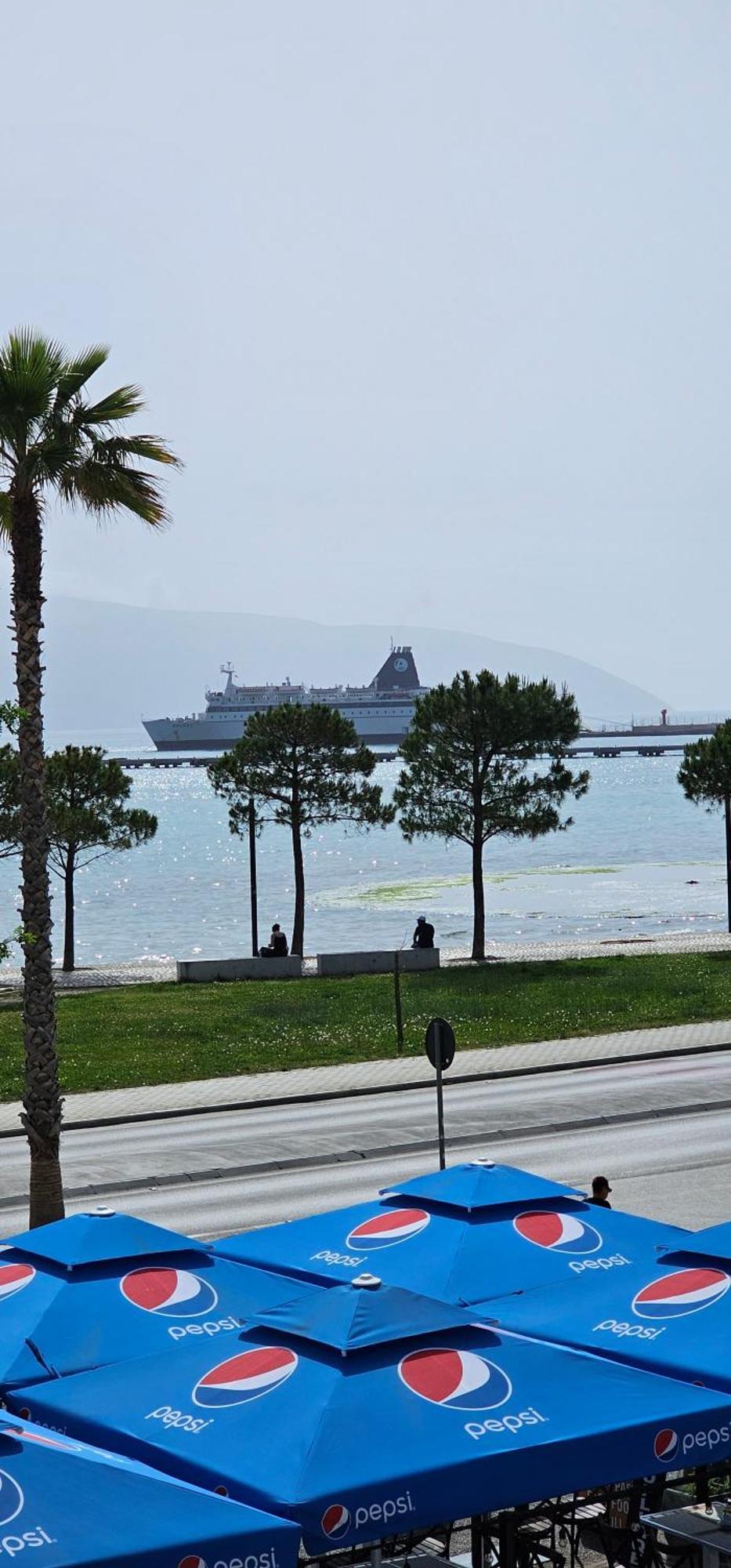 Hotel Pirro Vlore Phòng bức ảnh