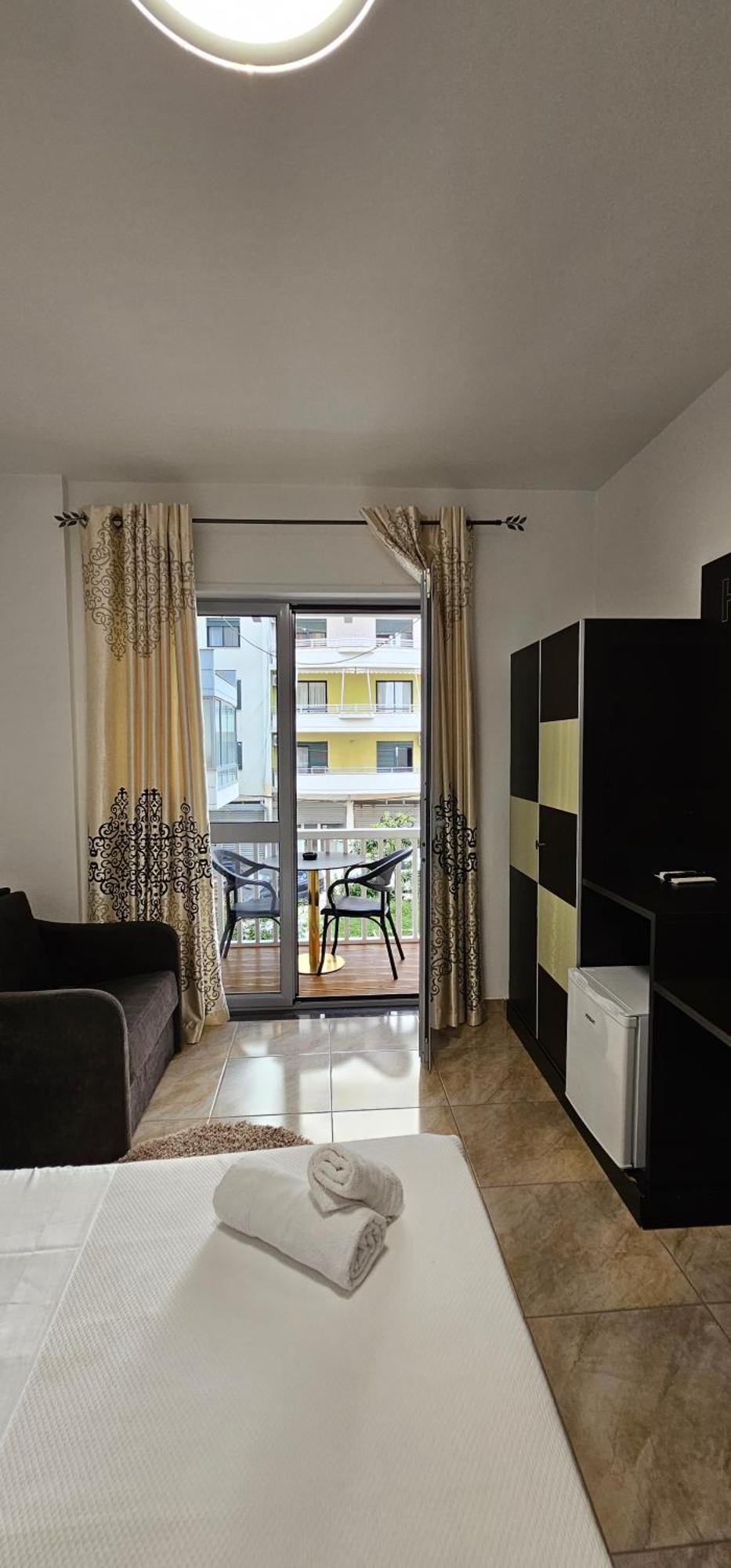 Hotel Pirro Vlore Phòng bức ảnh