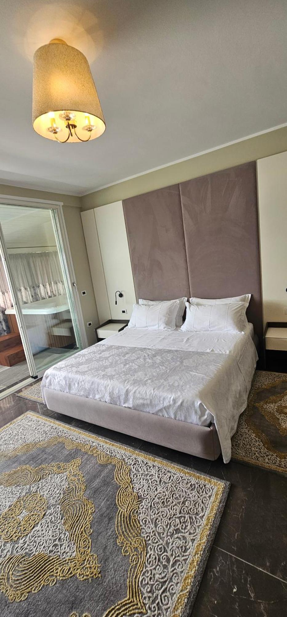 Hotel Pirro Vlore Phòng bức ảnh