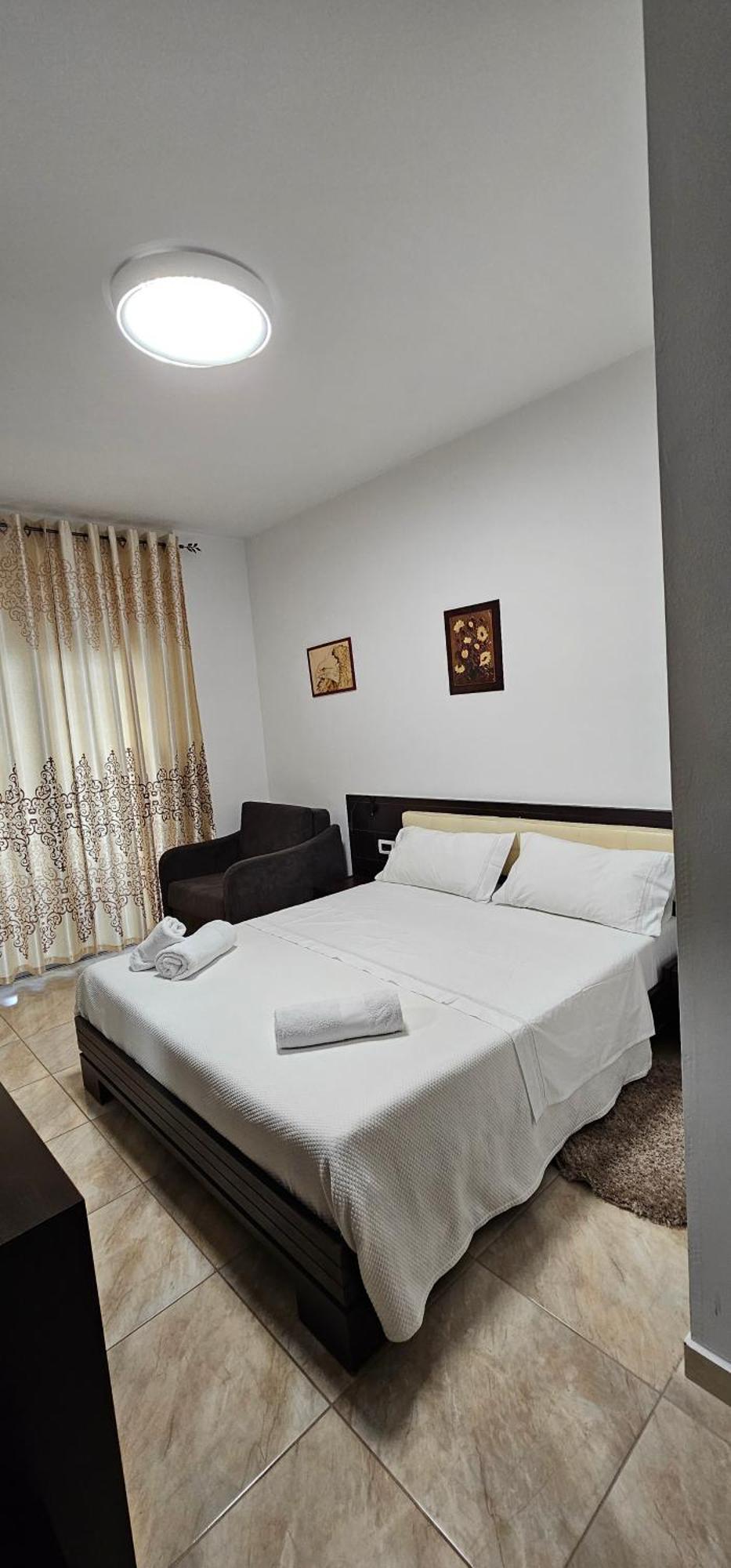 Hotel Pirro Vlore Phòng bức ảnh